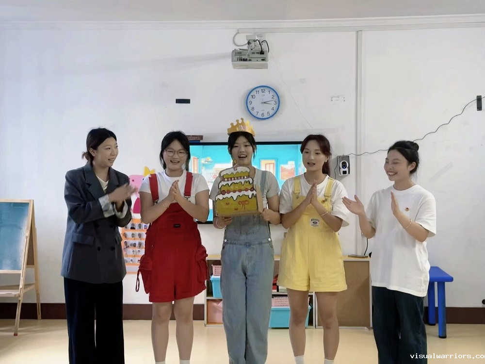 舞台剧表演图片.png